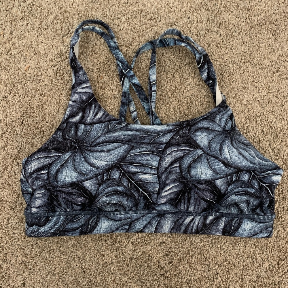 Lululemon athletica sports bra